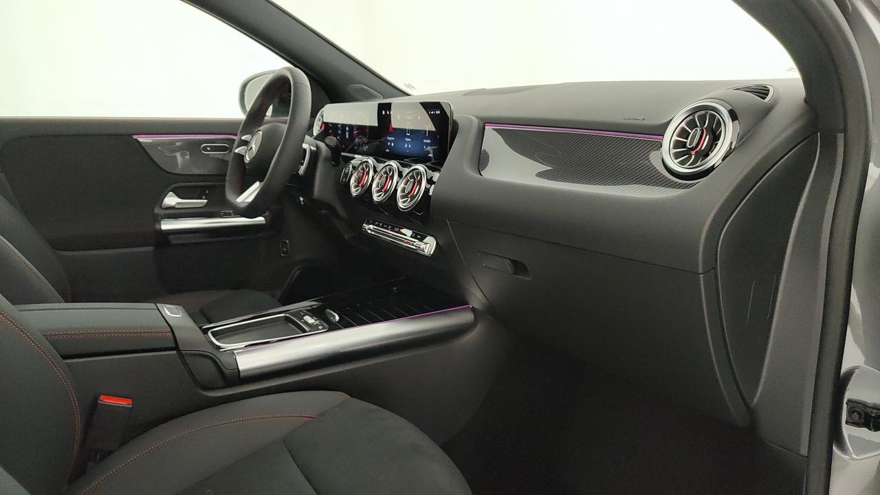 Mercedes-Benz GLA 200 d automatic