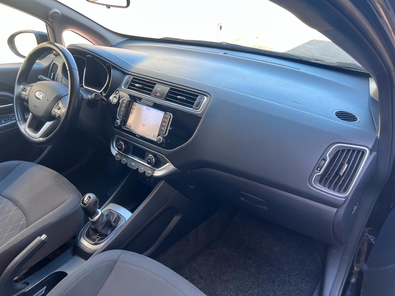 Kia Rio 5pt 1.1 crdi 75cv E6 COOL NAVI/CAMERA/17; OK NEOPAT.
