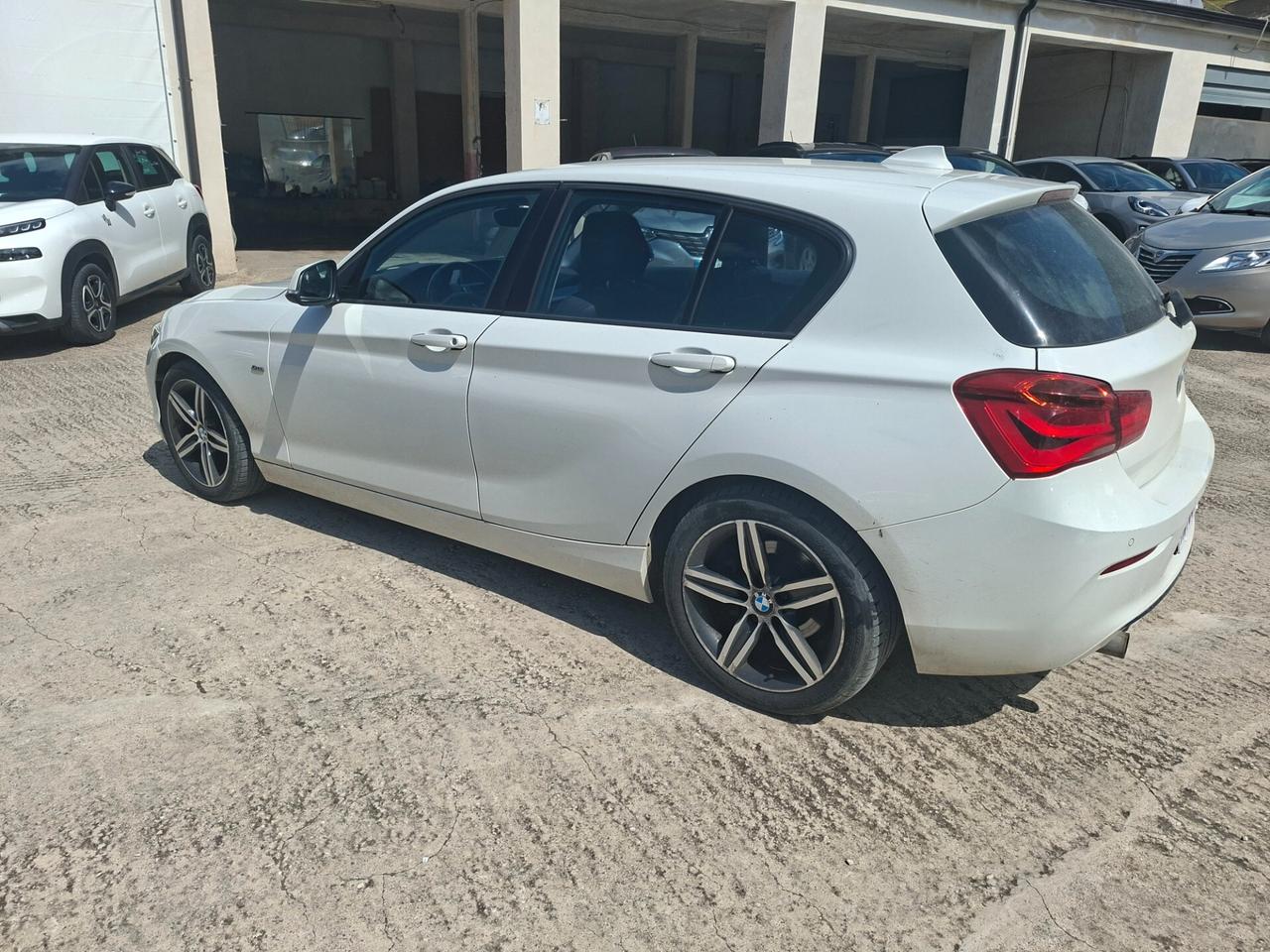 Bmw 116 116d 5p. Sport