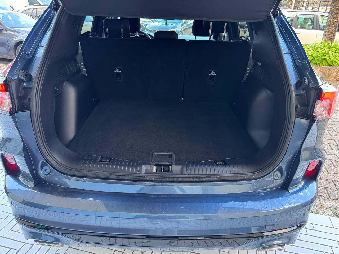 Ford Kuga 2.5 Full Hybrid 190 CV CVT 2WD ST-Line
