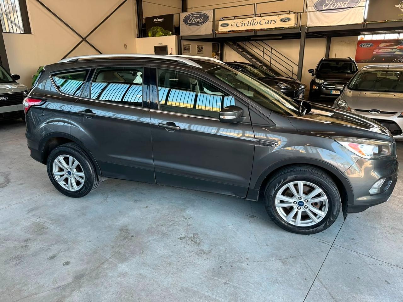 Ford Kuga 2.0 TDCI 150 CV S&S 2WD Titanium