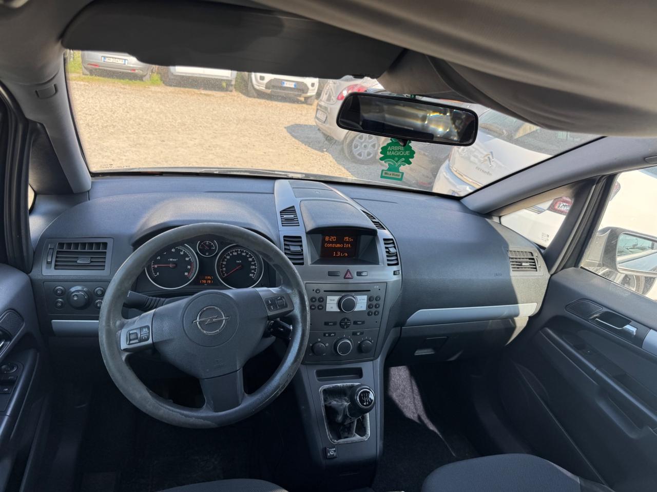 Opel Zafira 1.6 16V VVT Enjoy