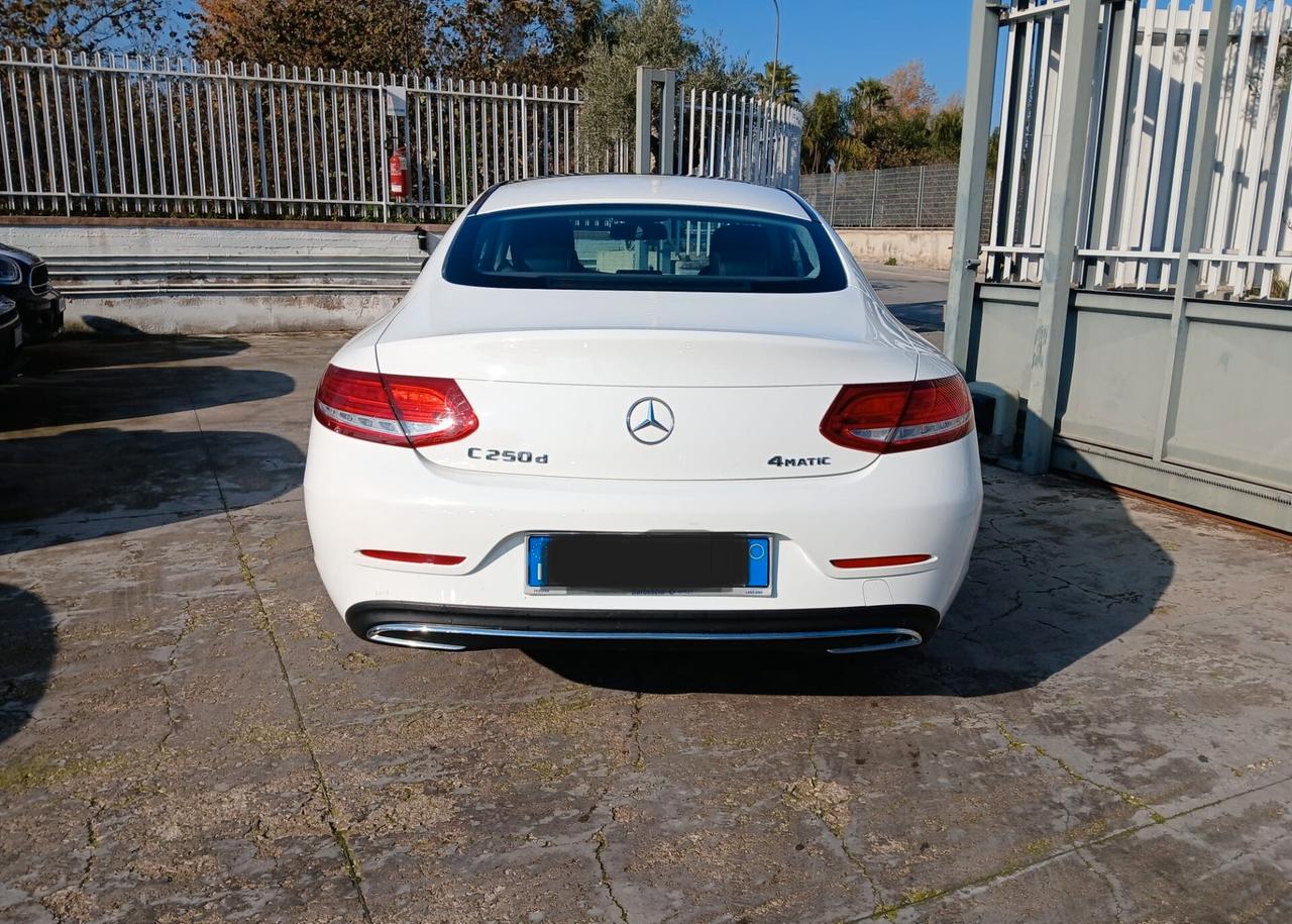 Mercedes-benz C 250 d 4Matic Auto Coupé Sport