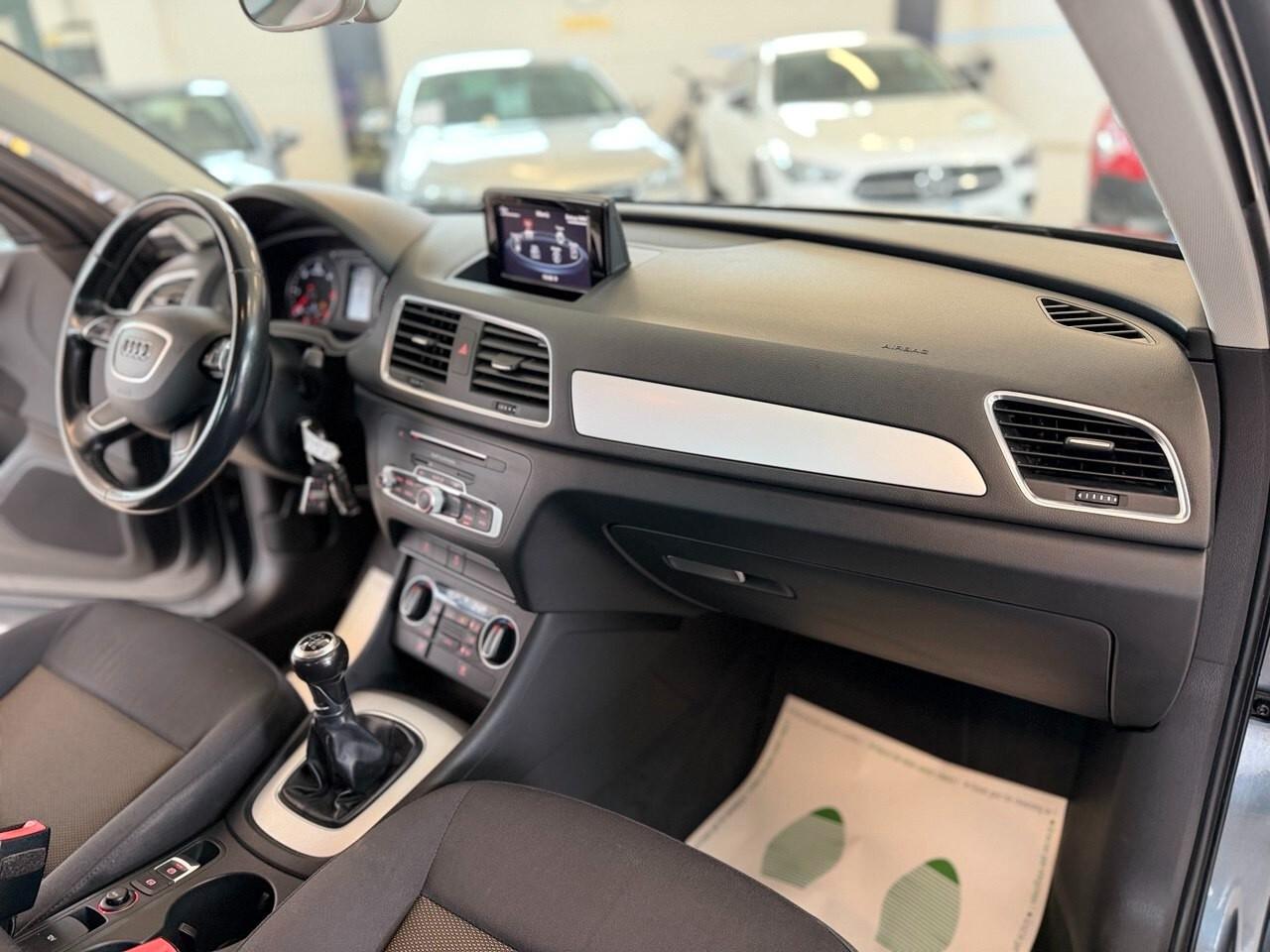 Audi Q3 2.0 TDI 150 CV Business