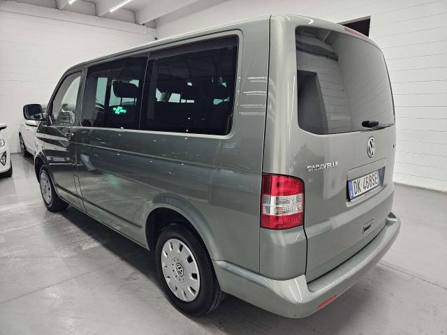 Volkswagen T5 Caravelle CARAVELLE 2.5 TDI 9 POSTI