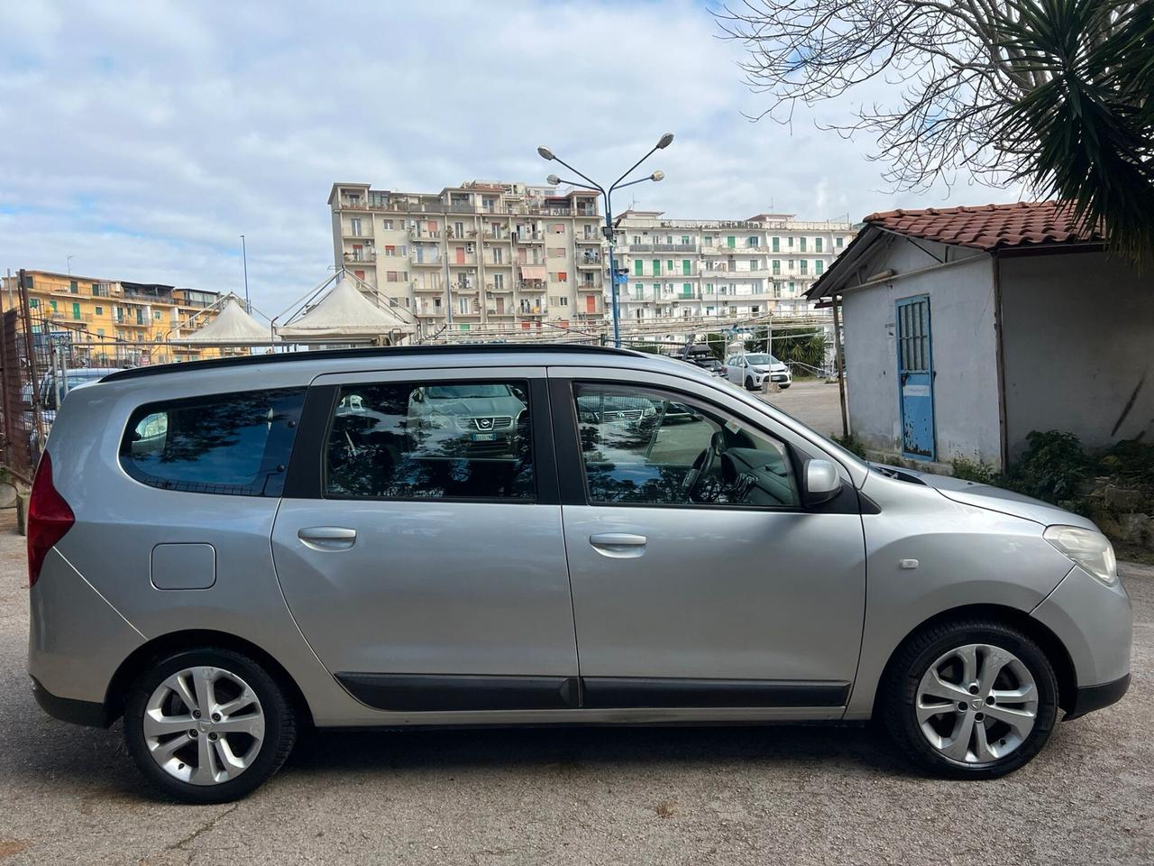 DACIA LODGY 1.5 DCi 7p Laureate - 2014