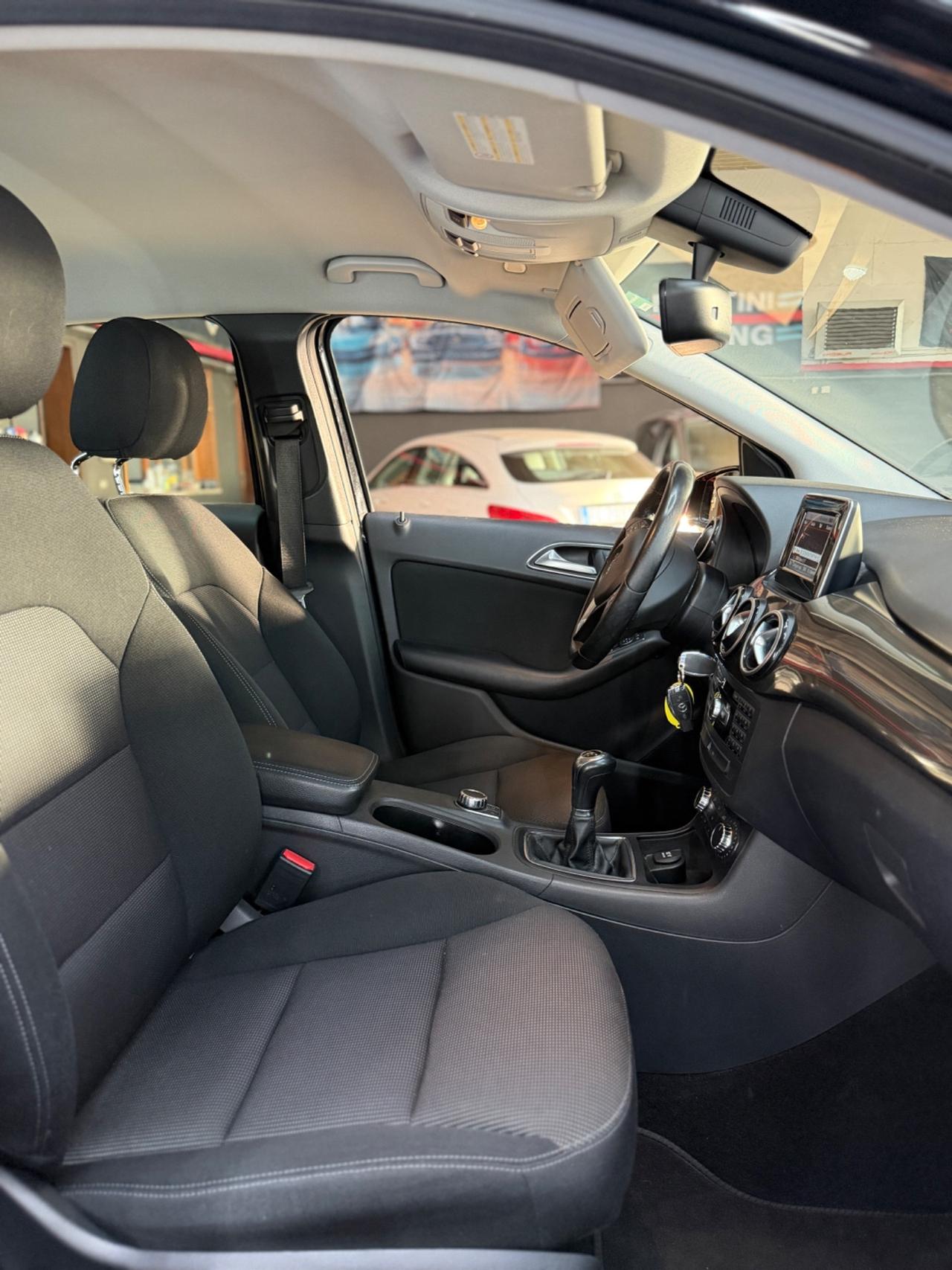 Mercedes-benz A 180 CDI BlueEFFICIENCY Executive