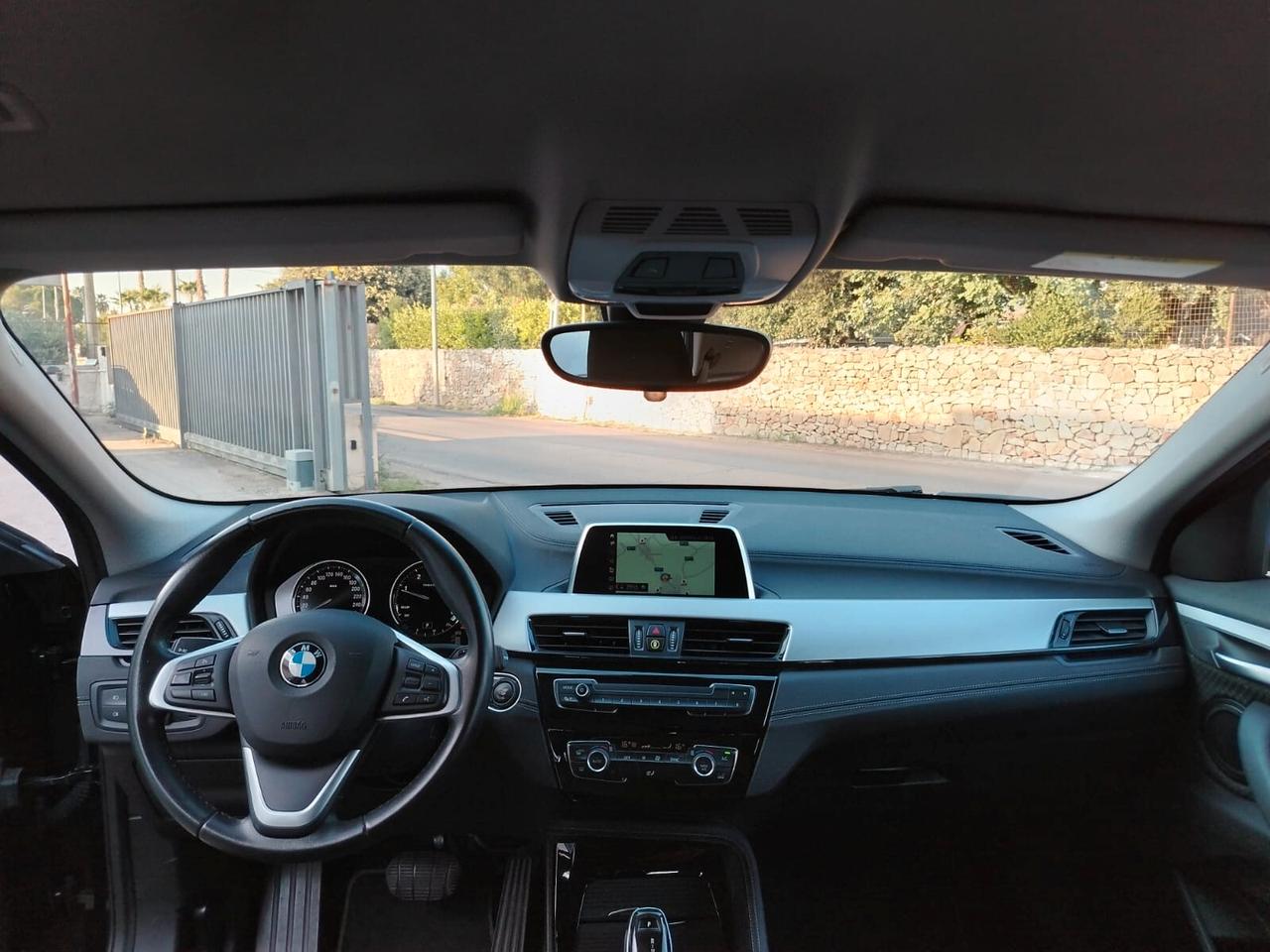 Bmw X2 sDrive18d Advantage Steptronic