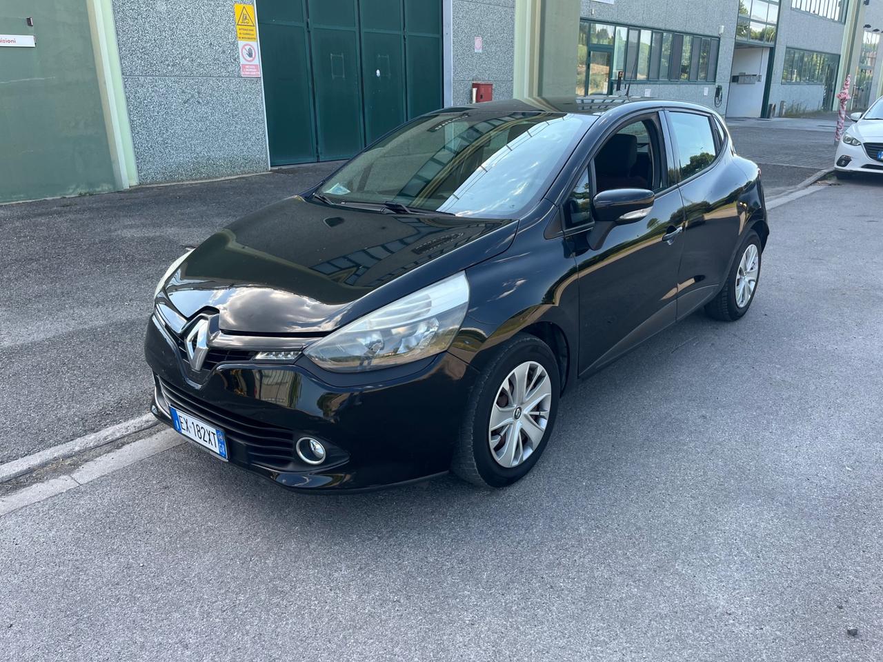 Renault Clio 1.5 dCi 8V 75CV 5 porte Costume National