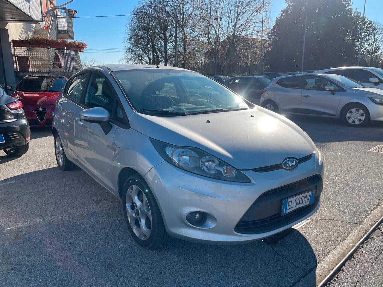 Ford Fiesta 1.2 Neopatentati