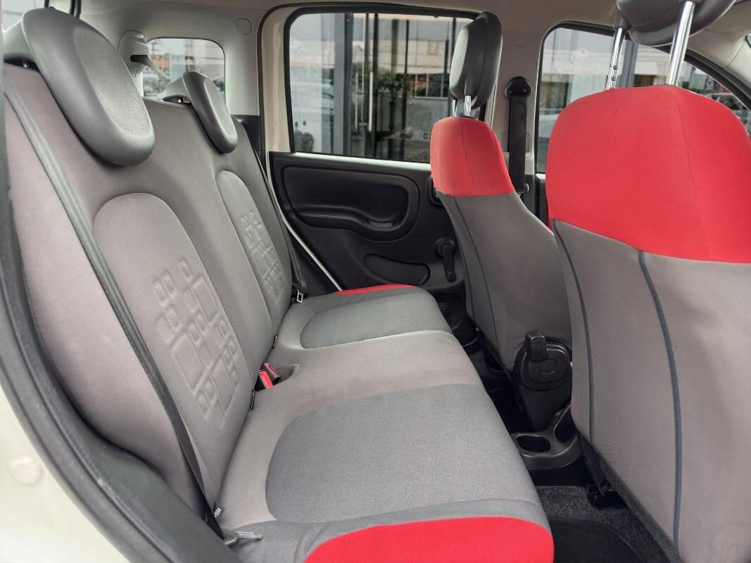 Fiat Panda 1.2 Lounge 69cv E6