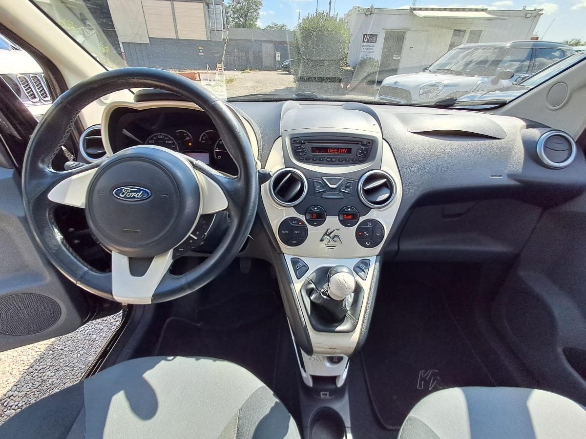 FORD - Ka 1.3 tdci Titanium c/esp,tcs 75cv E5