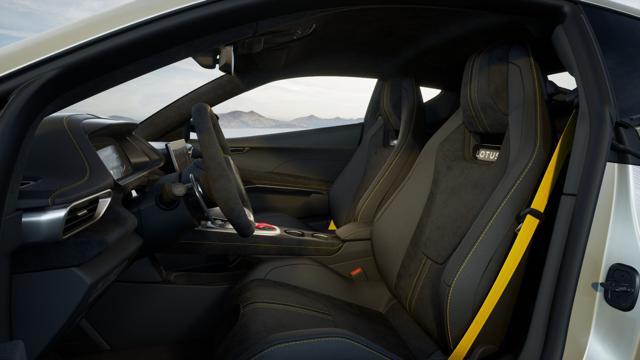 LOTUS Emira Turbo SE Racing Line MY26