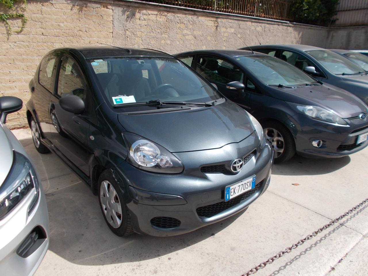 Toyota Aygo 1.0 12V VVT-i 5 porte Lounge