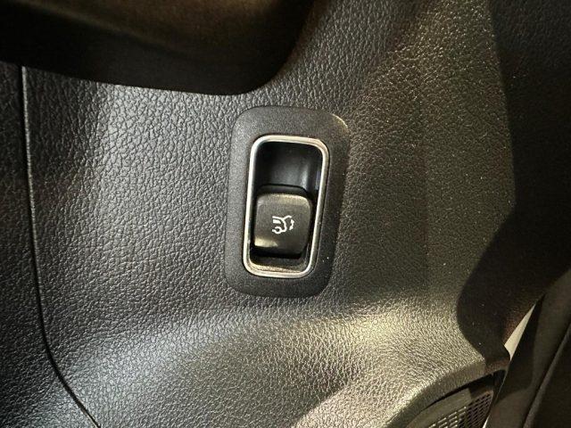 MERCEDES-BENZ GLA 200 d Automatic Sport Plus