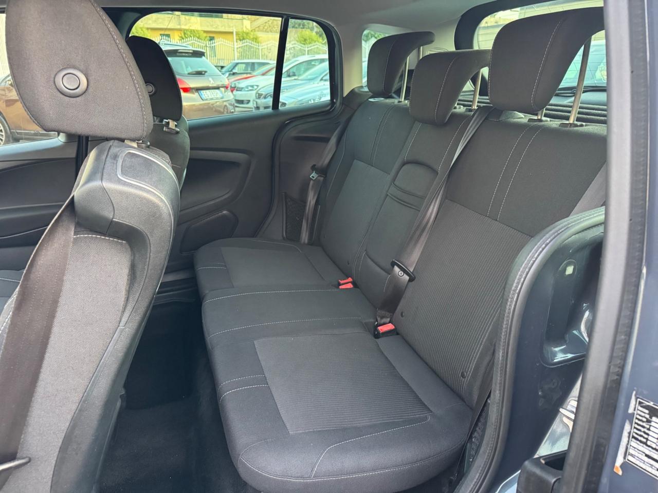 Ford B-Max 1.5 TDCi 75 CV Titanium NAVIGATORE