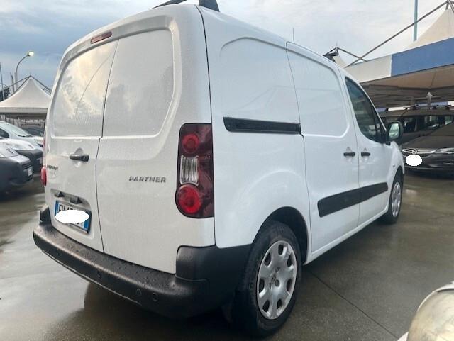 PEUGEOT PARTNER FURGONATO 3 POSTI AVANTI