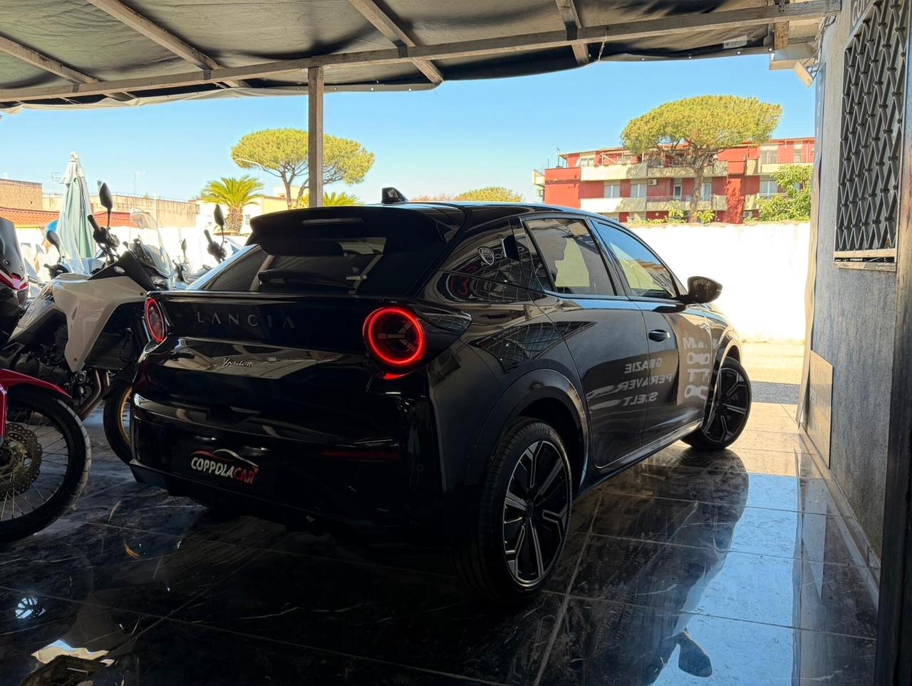 Lancia Ypsilon 1.0 FireFly 5 porte S&S Hybrid Gold Plus