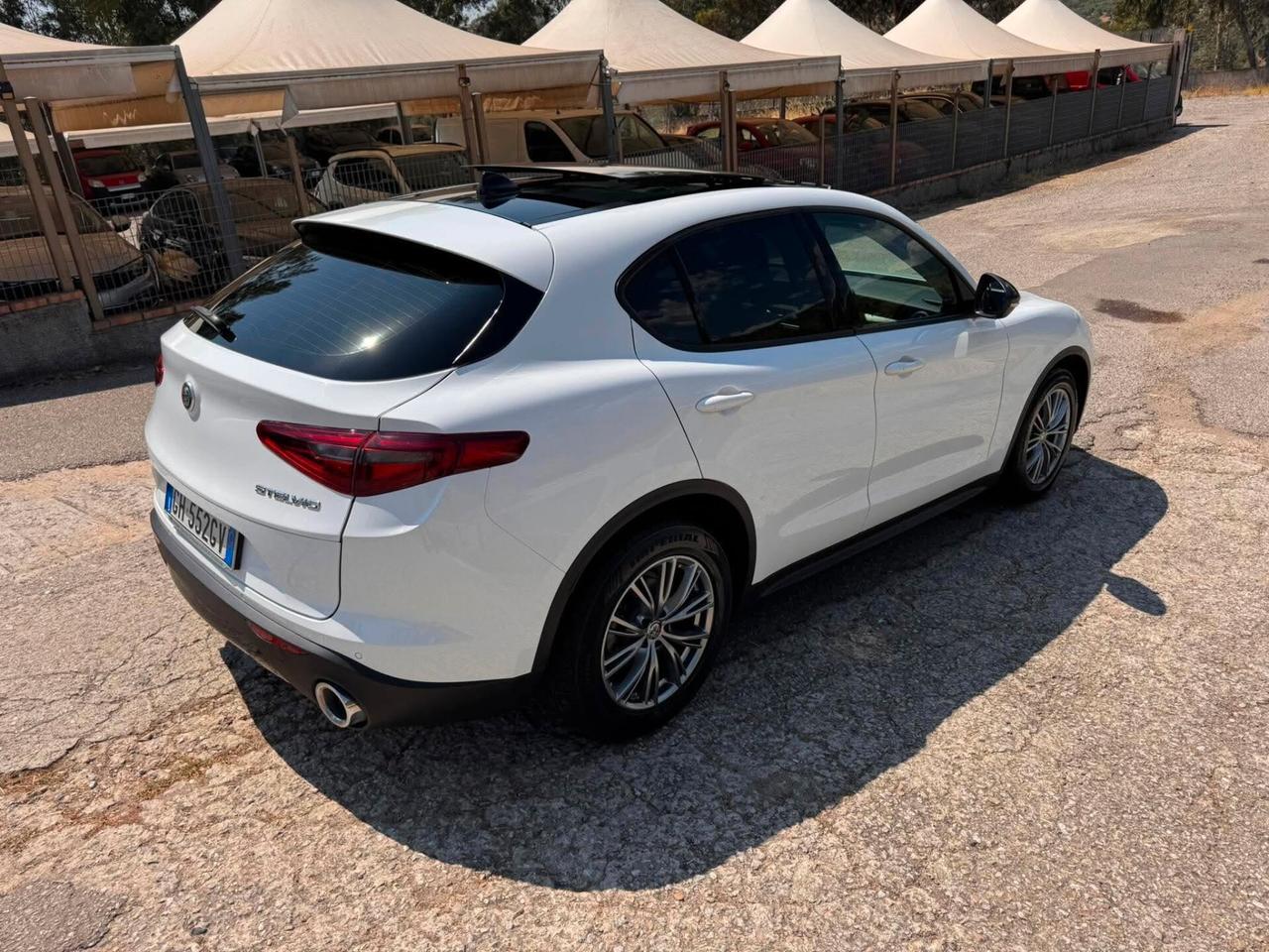 Alfa Romeo Stelvio 2.2 mjt 160 CV Tetto apribile AT8
