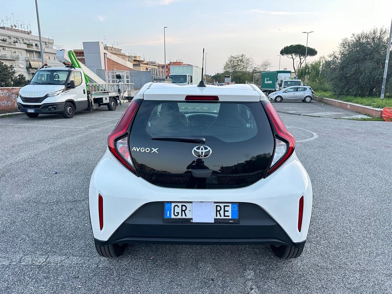 Toyota Aygo 1.0 PARI NUOVO/PACCHETTO TAGLIANDI