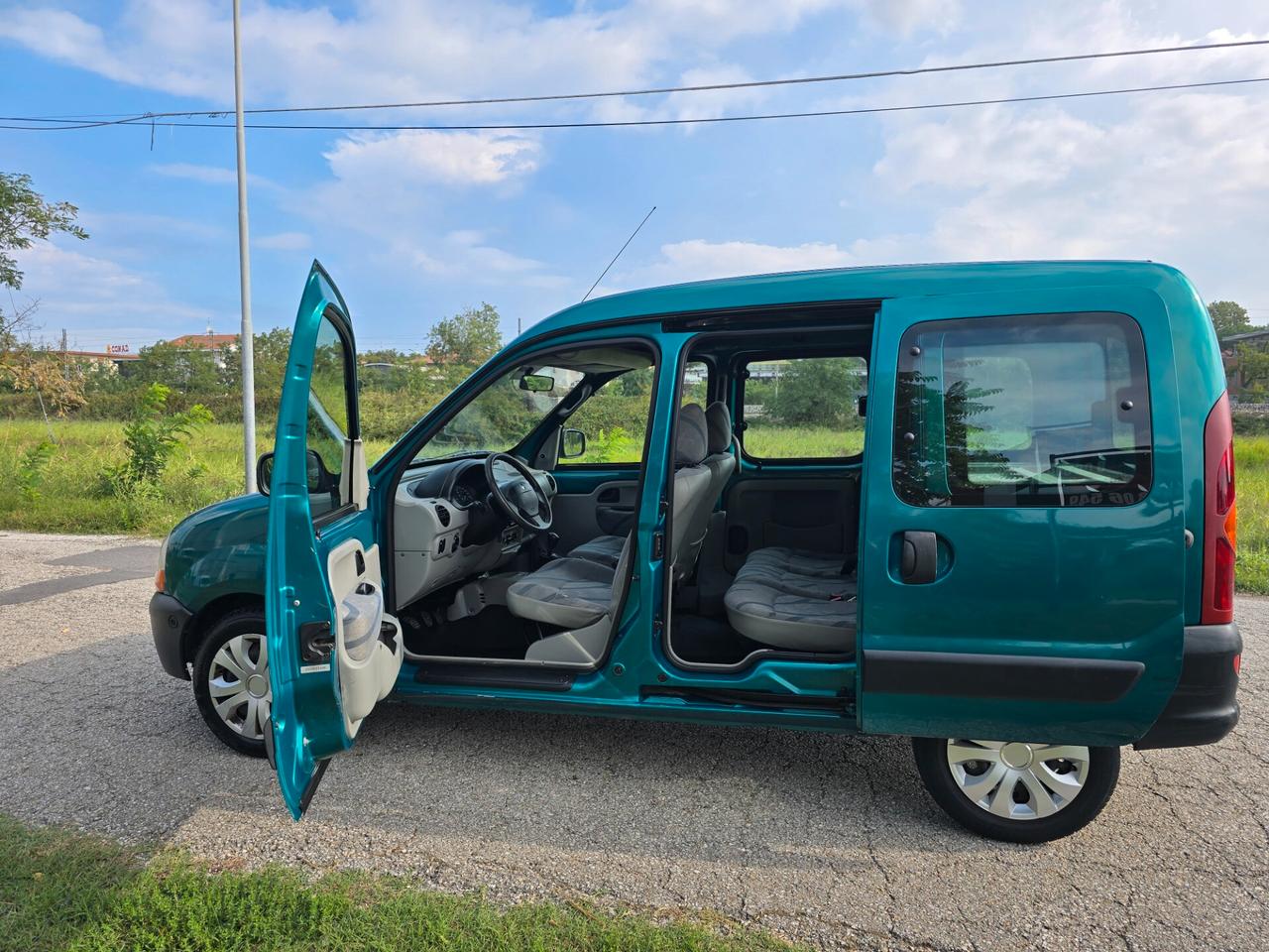 Renault Kangoo 1.2 Benzina con GARANZIA - NEOPATENTATI