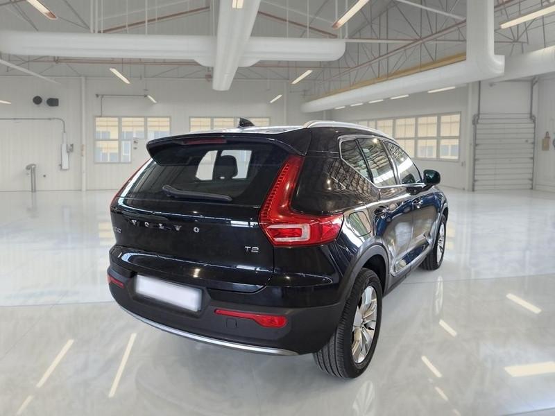 VOLVO XC40 T2 AUTOMATICO MOMENTUM SUV