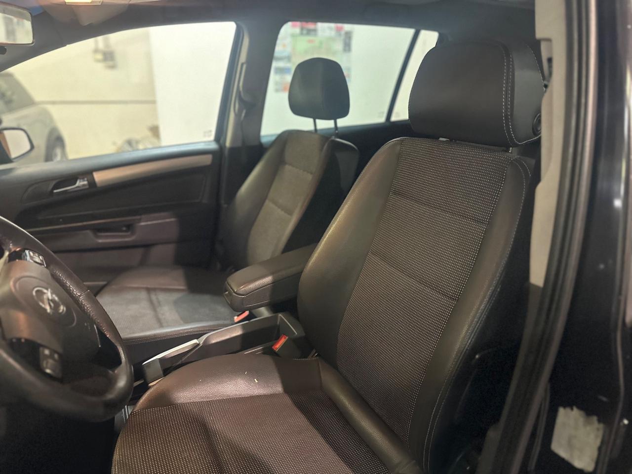 Opel Zafira 1.9 16V CDTI 150CV Cosmo