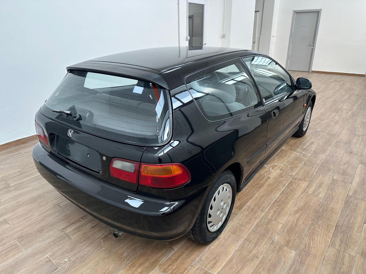 Honda Civic 1.3 Neopatentati