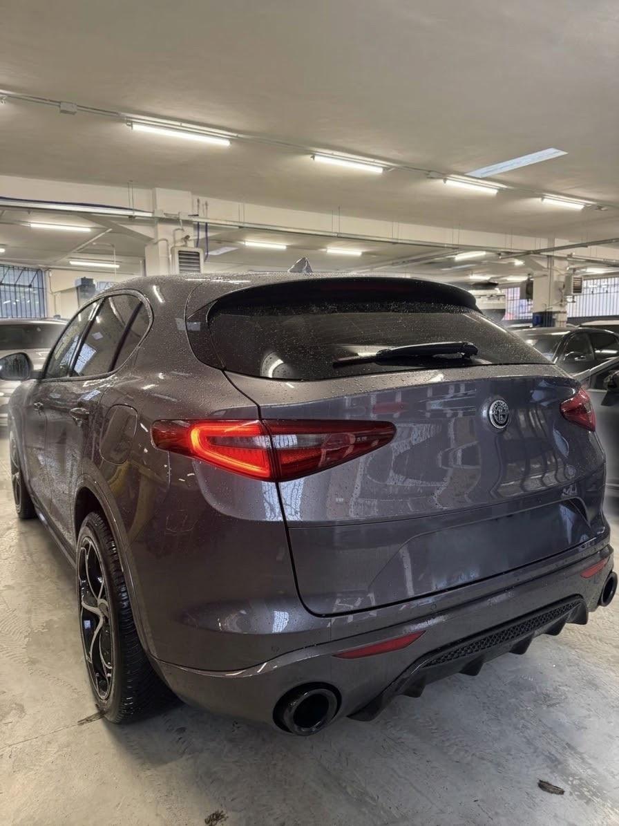 Alfa Romeo Stelvio sprint 2.2 Turbo Diesel 190 CV – 2020 | Allestimento Top + Cerchi Quadrifoglio | Perfetta, Tagliandata e Prevenzione Completa