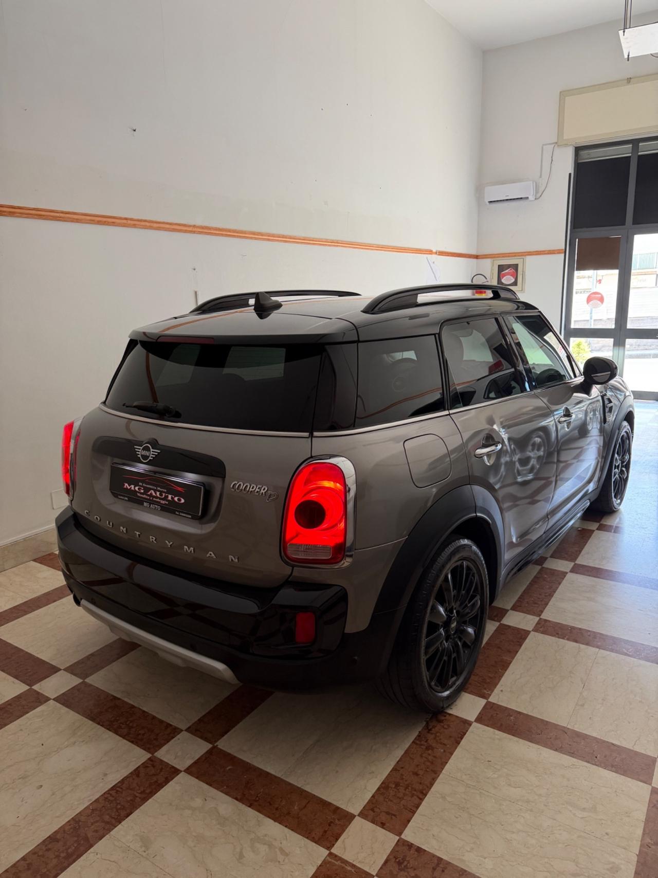 Mini Cooper Countryman 2.0 D Hype