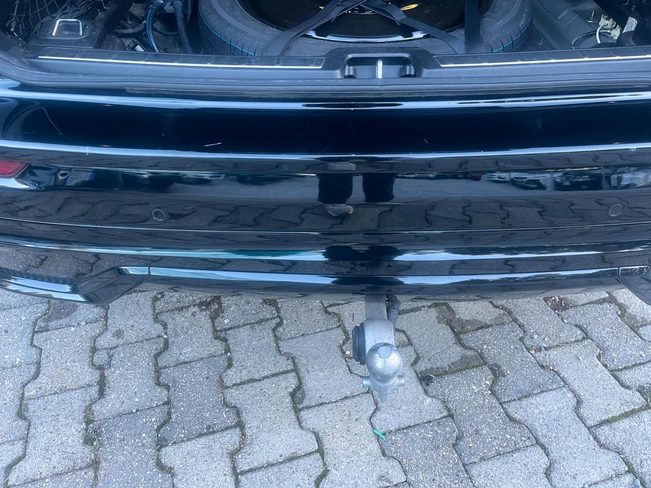 Volvo XC60 B4 automatico Plus Dark N1