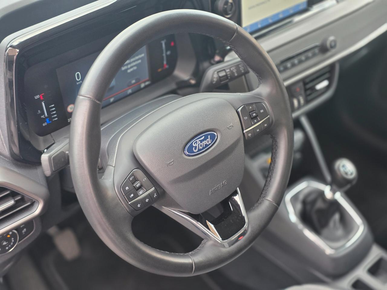 Ford Tourneo Courier 1.0 EcoBoost Active