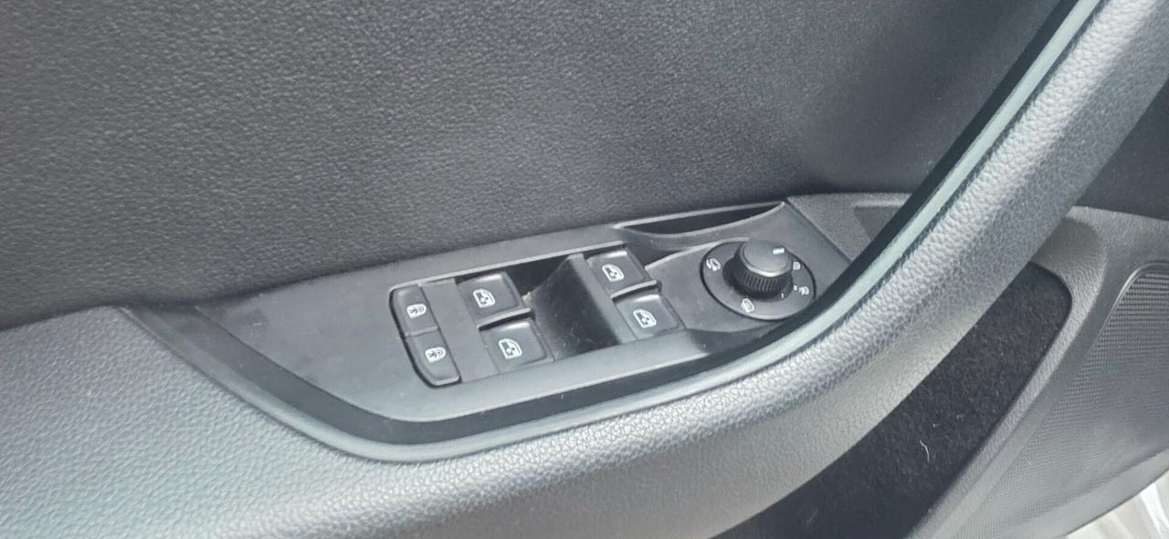 Skoda Superb 1.6 TDI DSG Wagon Ambition