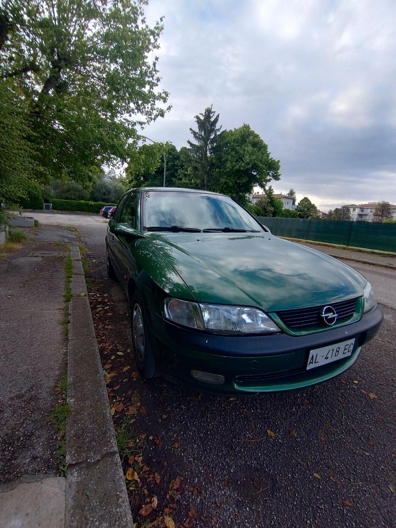 Opel Vectra 1.6 GPL