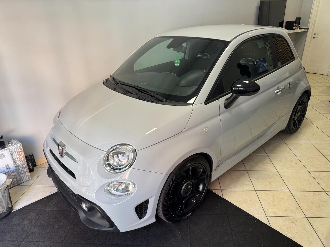 Abarth 595 1.4 Turbo T-Jet 160 CV Pista