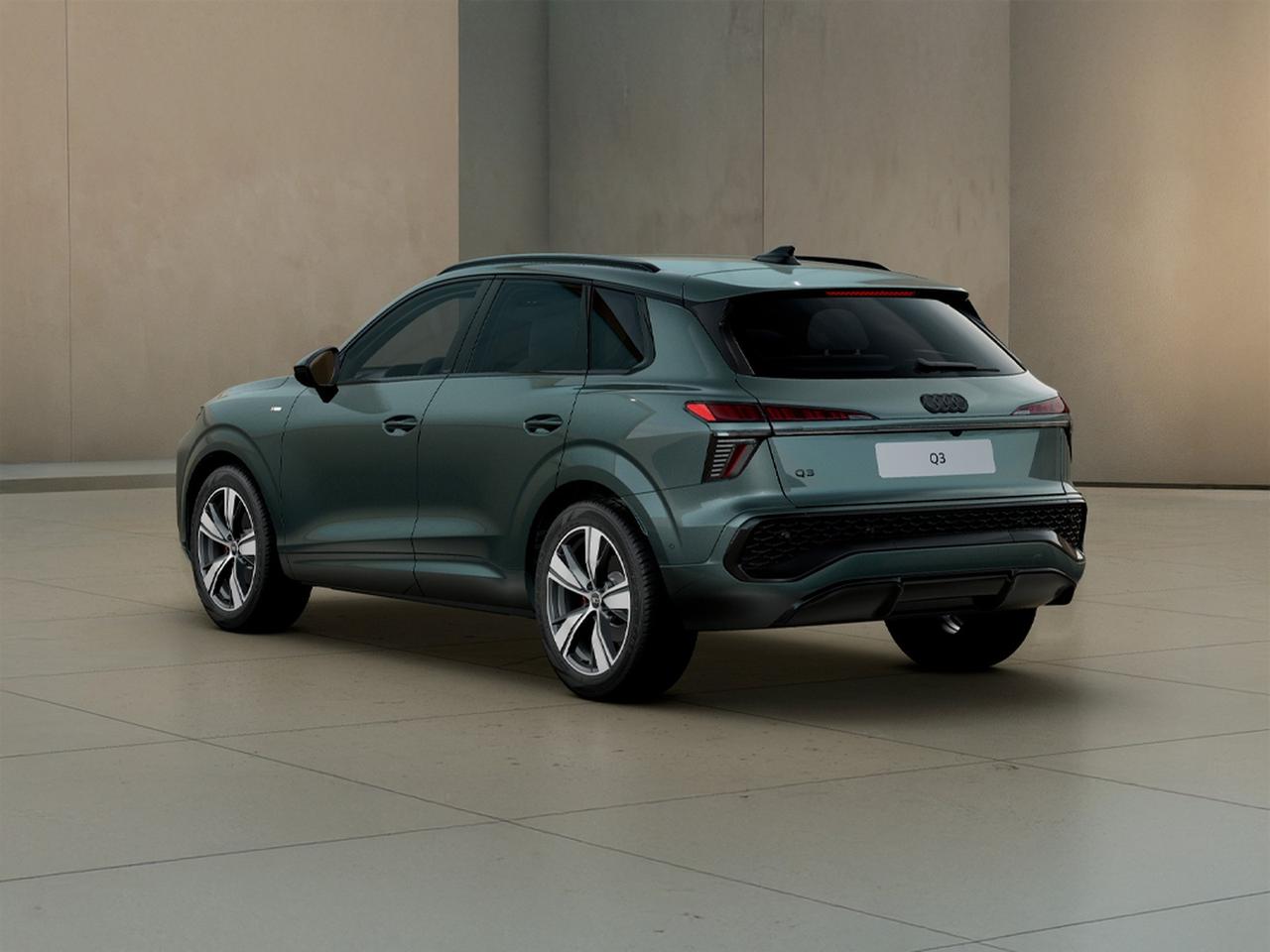 Audi Q3 1.5 tfsi mhev business advanced 150cv s-tronic