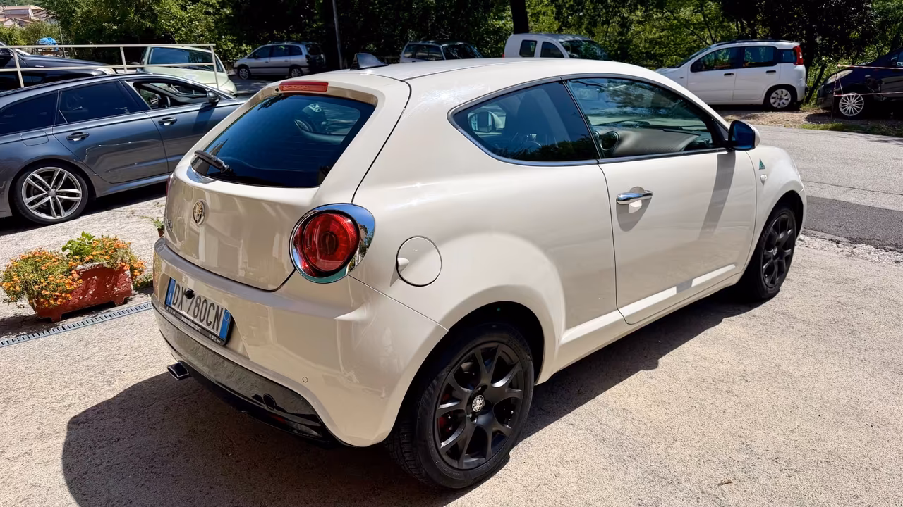 Alfa Romeo MiTo 1.3 JTDm 16V 90 CV Distinctive