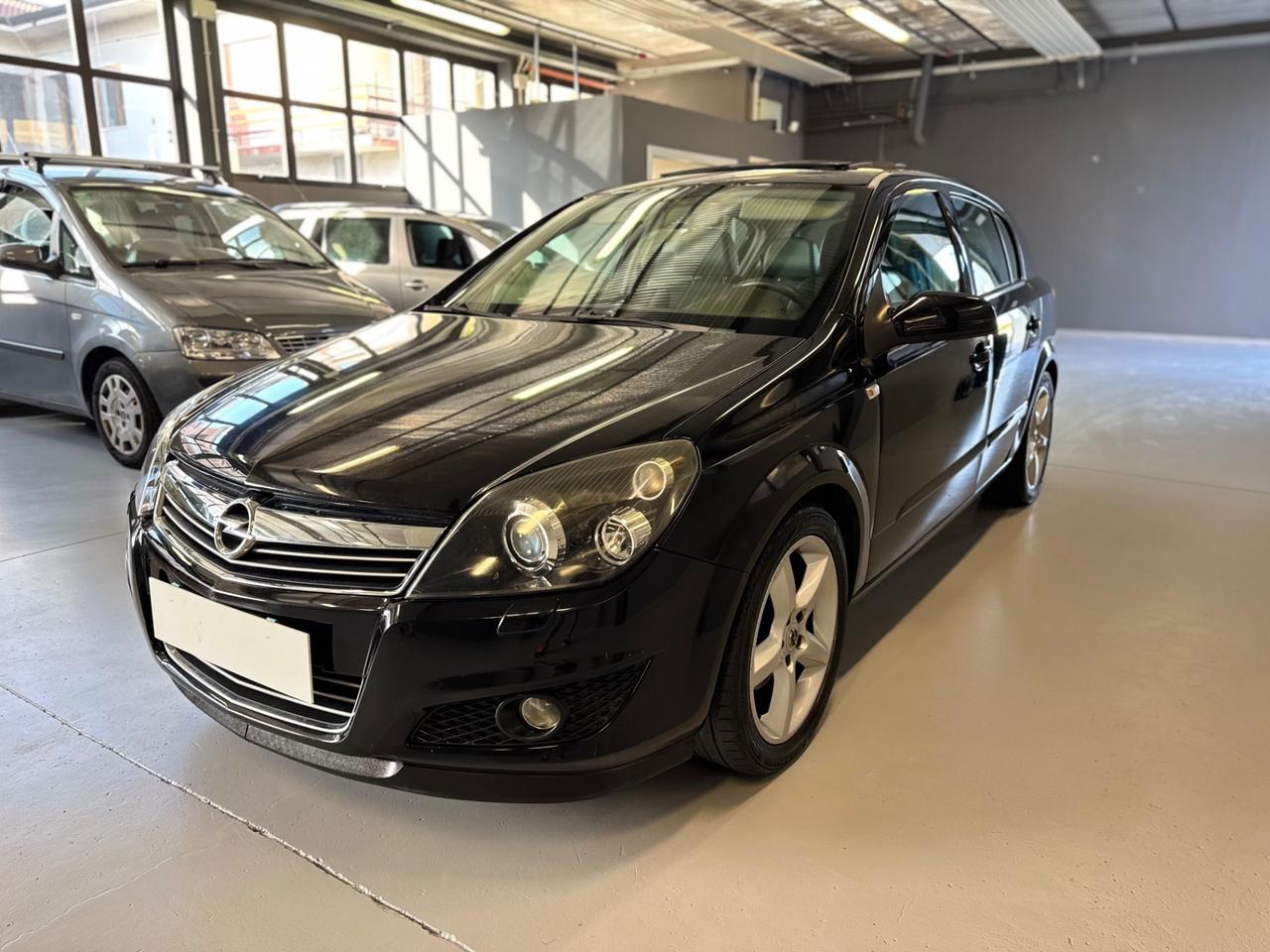 Opel Astra 1.7 CDTI 101CV 5 porte Cosmo