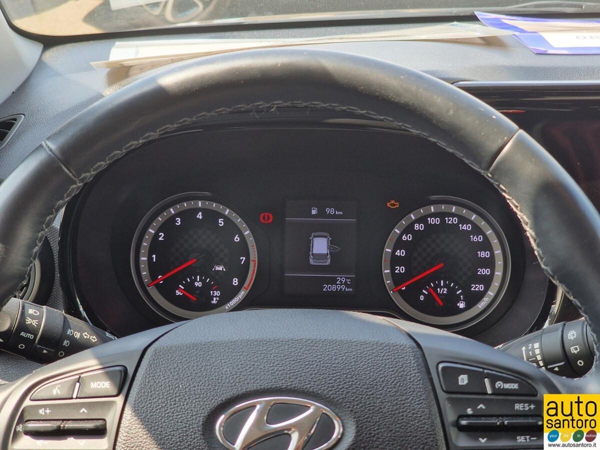 HYUNDAI I10 1.0 TECH + CONNECT PACK