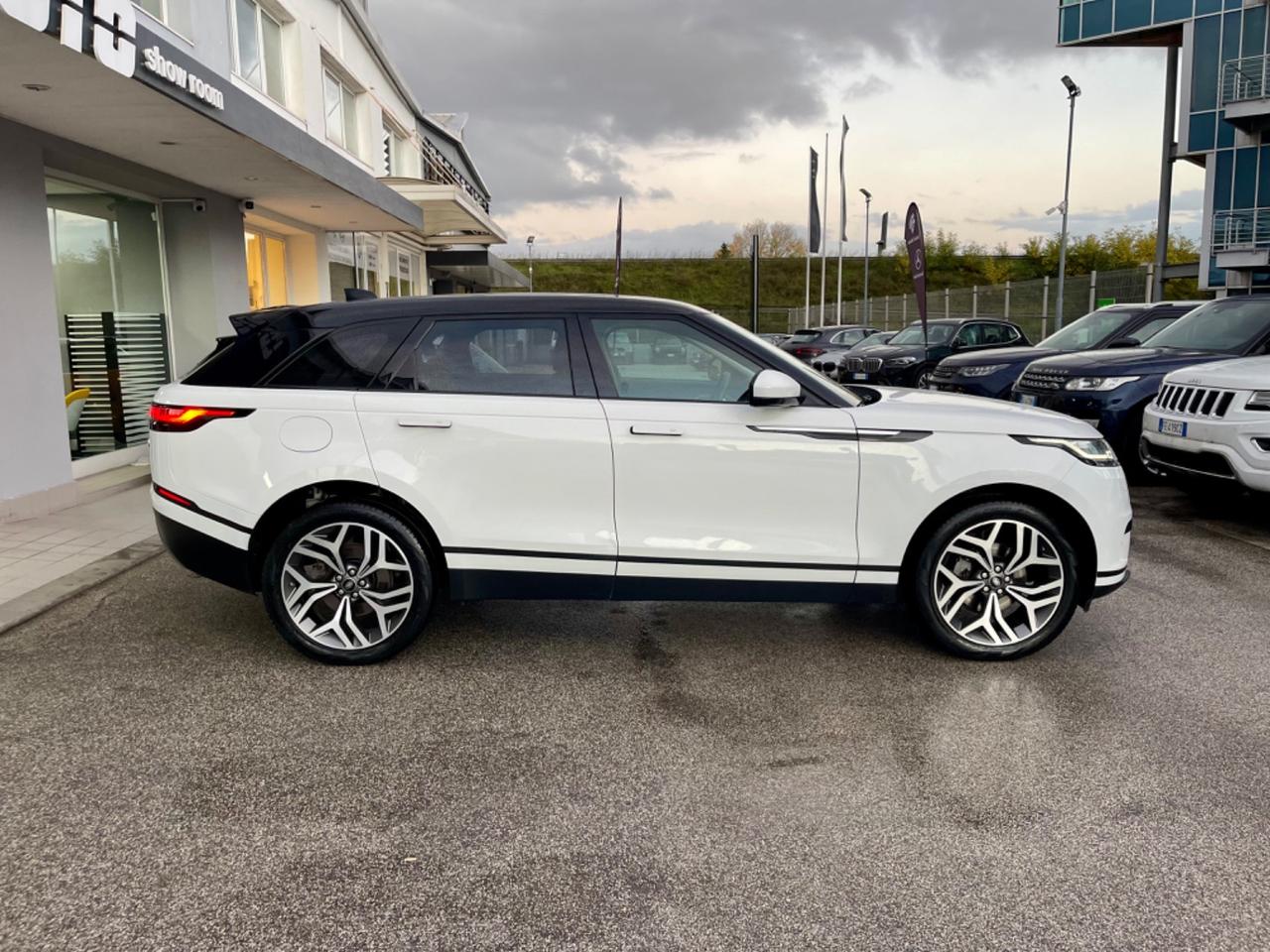 Land Rover Range Rover Velar Range Rover Velar 2.0D I4 240 CV R-Dynamic