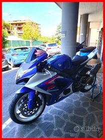 Suzuki gsxr 1000 +passaggio incluso+ permute/rate