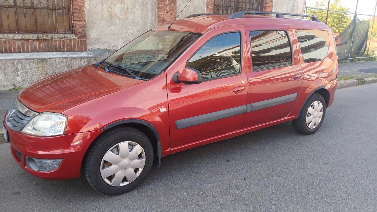 Dacia Logan MCV 1.5 dCi 90CV 5 posti Blackline