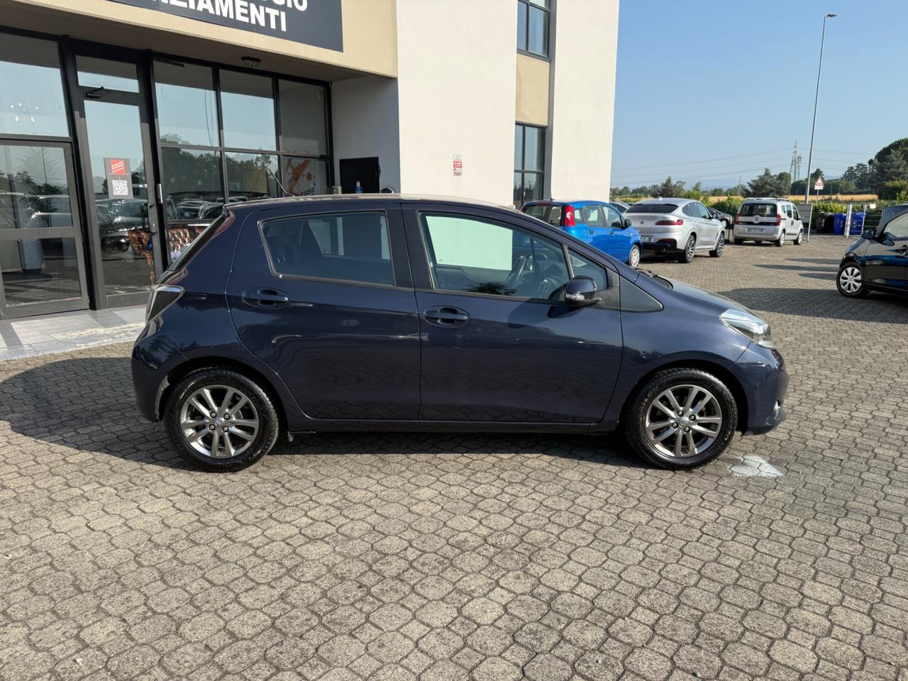Toyota Yaris 1.0 5 porte|UNIPRO