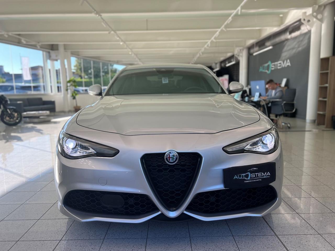 ALFA ROMEO Giulia 2020 2.2 Veloce Q4 210 cv auto - STORICO TAGLIANDI