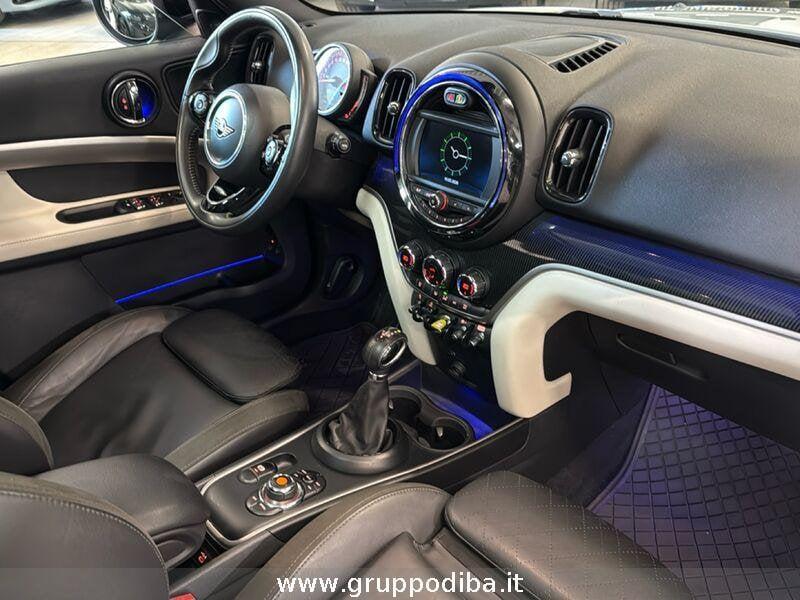 MINI Countryman Mini F60 2017 Benzi Mini 1.5 Cooper SE Hype all4 auto