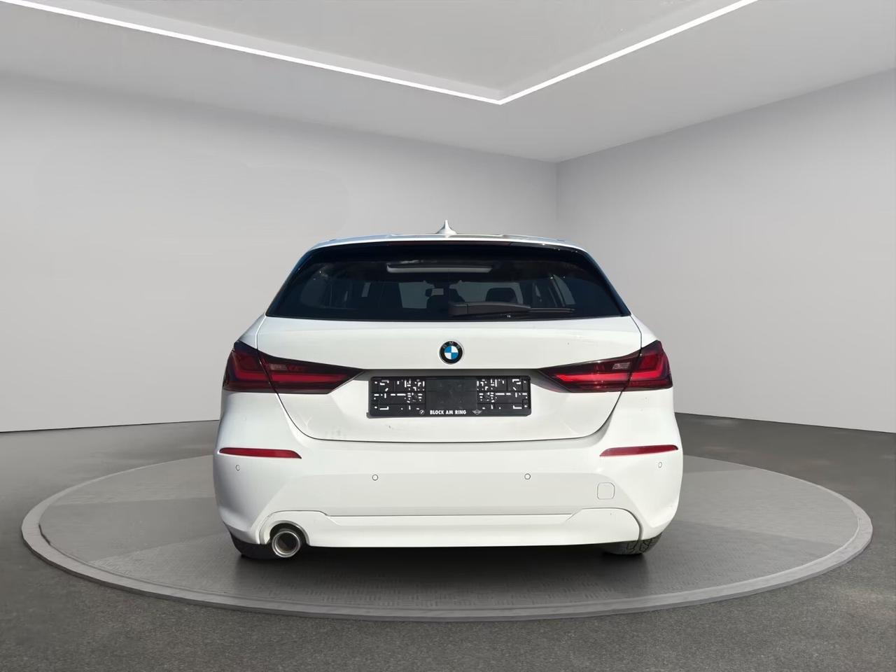 BMW 118i 5p. LED / TETTO / VIRTUAL