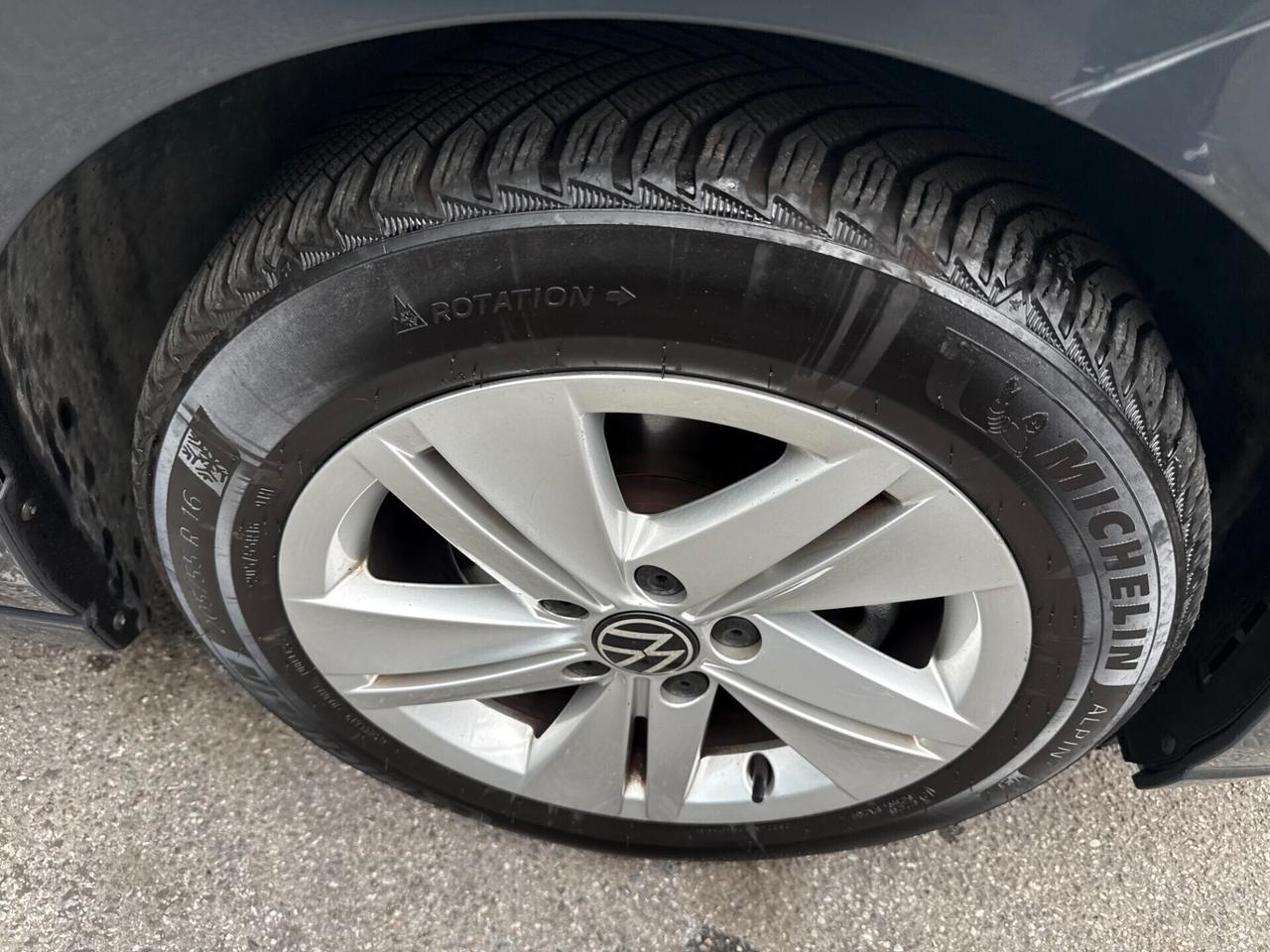Volkswagen Golf 1.5 tgi 130cv dsg BENZINA/ METANO (KM CERTIFICATI)