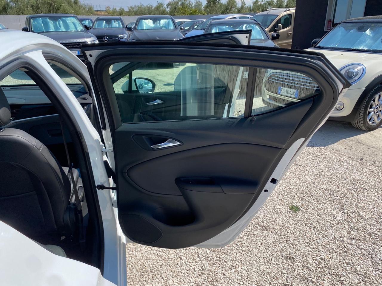 Opel Astra 1.6 CDTi 5 porte START&STOP BUSINESS UNICO PROPIETARIO
