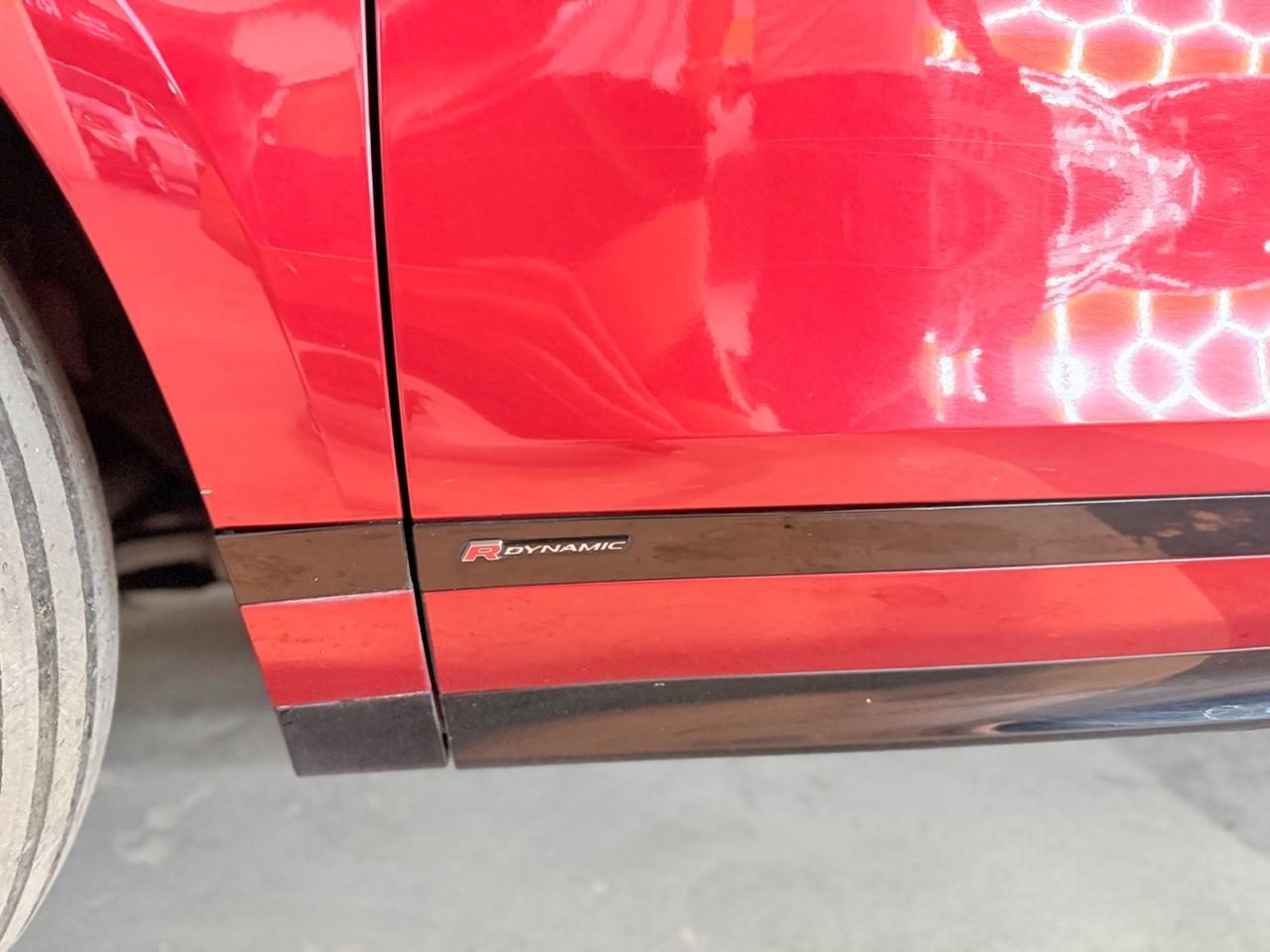 Land Rover Range Evoque 2.0D I4 180 CV AWD Auto R-Dynamic HSE