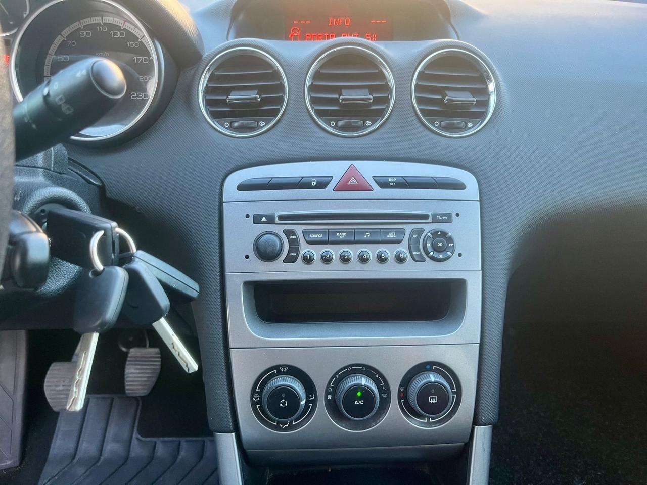 Peugeot 308 1.6hdi 2012 152.000km perfetta per neopatentati